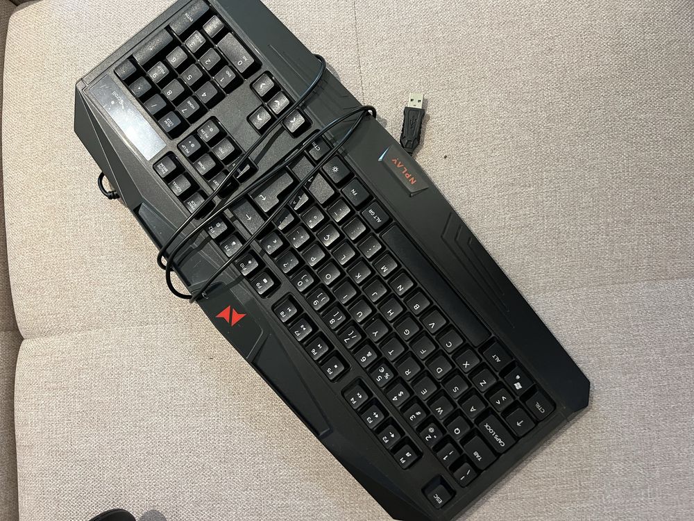 Conjunto microfone e Teclado gaming