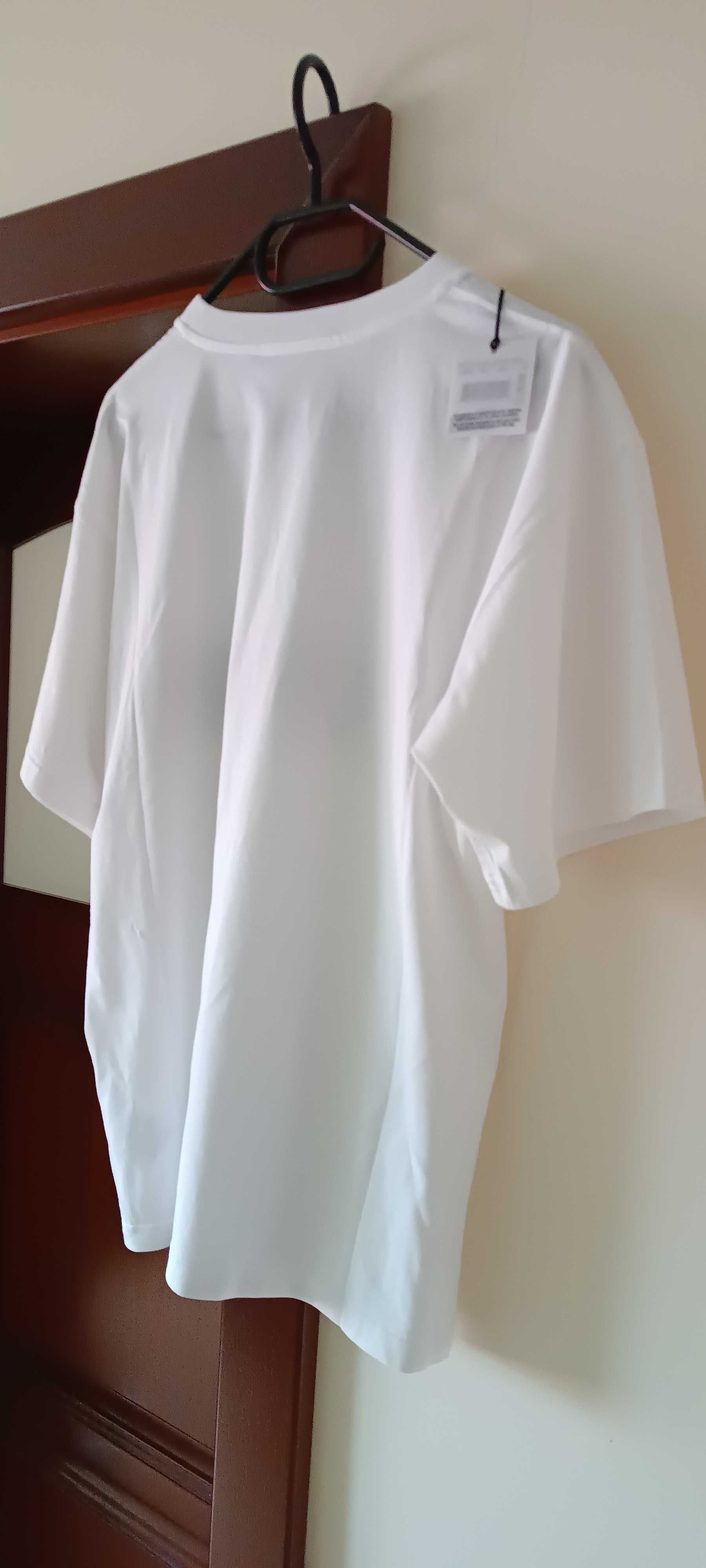 (roz. S) MOSCHINO Biały T-shirt MMXIX MOSCHINO white koszulka z haftem