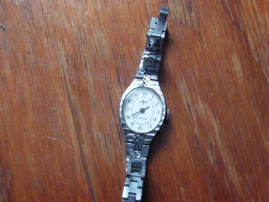 часы СССР женские с браслетом Луч