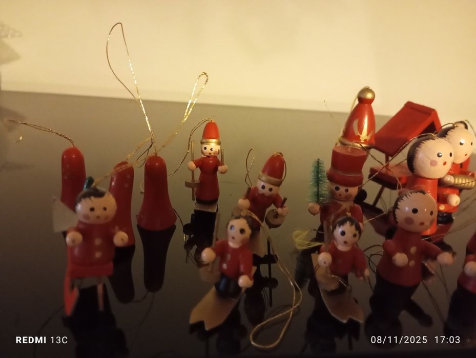 Miniaturas de bonecos de natal