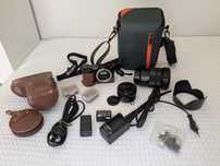 Sony ZVE10 + Z PZ 16-50mm F3.5-5.6 + E PZ 18-105mm F4 + Extras