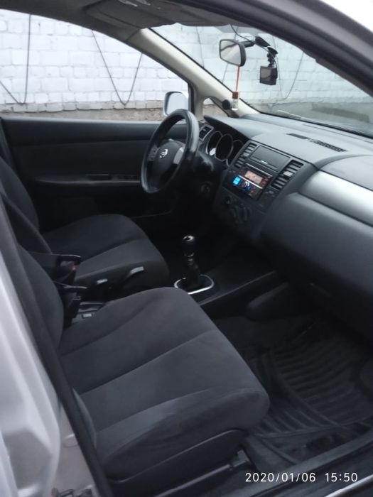 Nissan Tiida 2008,Хетчбэк,1.5 дизель