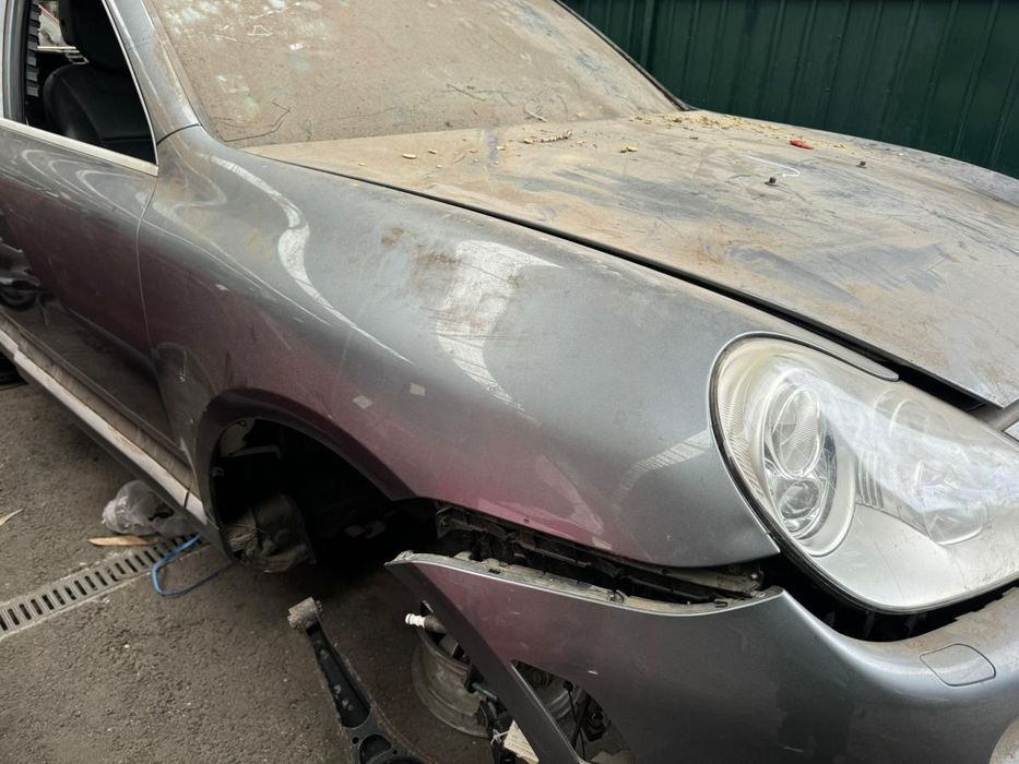 Guarda-lamas direito PORSCHE Cayenne (9PA)