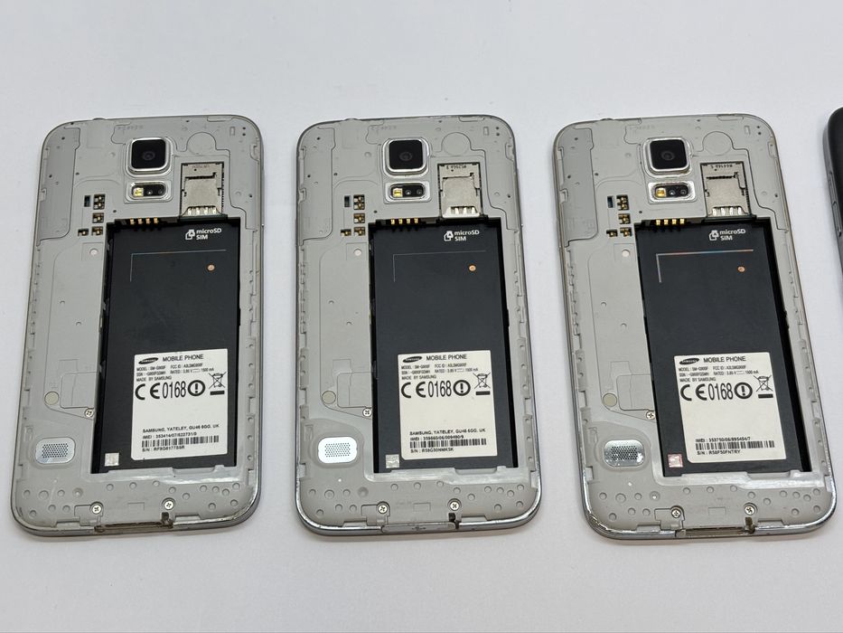 Zestaw 5 Smartfonów Samsung I doro