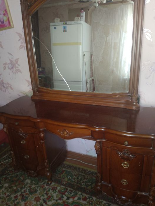 Туалетный столик