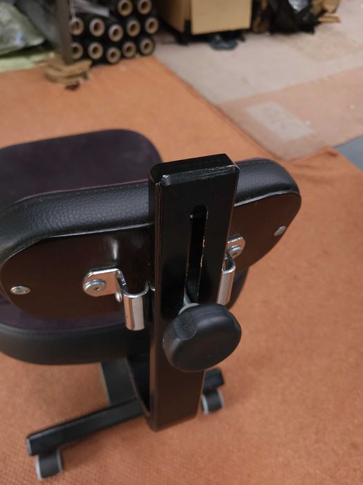 Klękosiad krzesło ergonomiczne ERGO-OFFICE wysylka