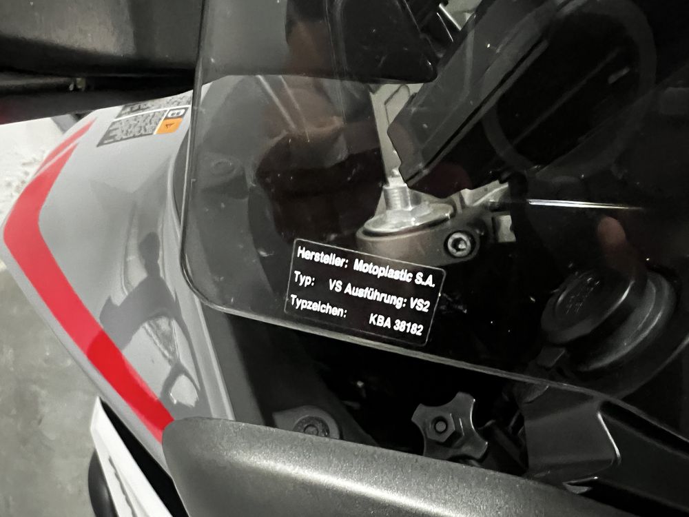 Szyba turystyczna Puig Yamaha Tracer 900 MT 09 MT-09 dymiona