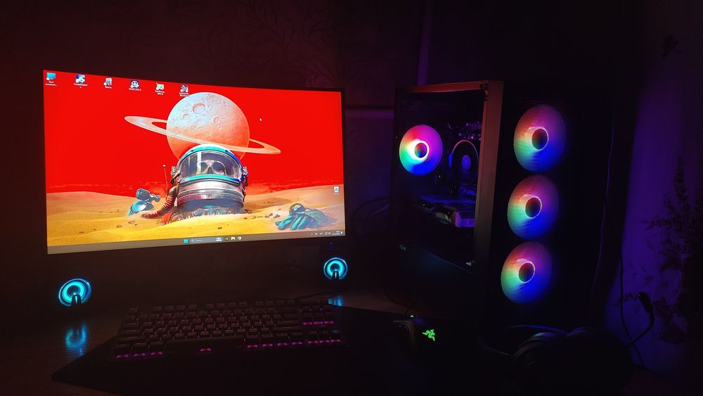 Игровой ПК полный комплект/ R5 5600G/RTX 5060 8G/ 32 OZU/ SSD M2 1tb