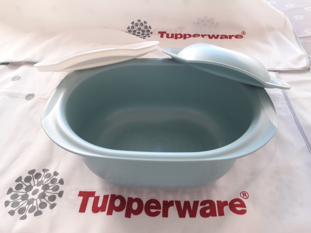Ultra pro oval para ir ao forno Tupperware - NOVA
