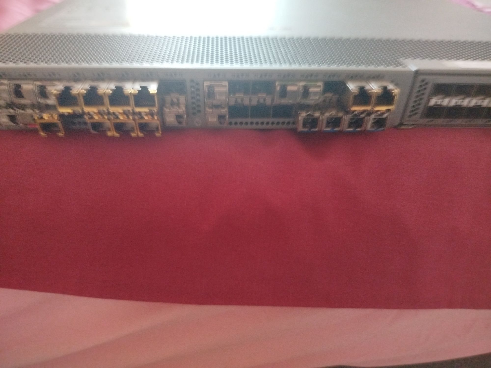 Коммутатор  Cisco Nexus-C5548 P