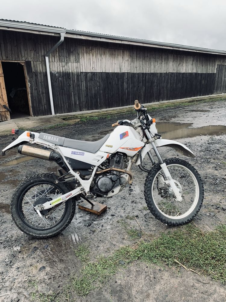 Yamaha serow 250