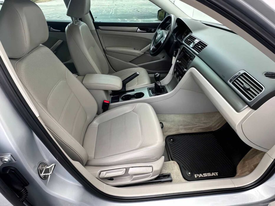 Volkswagen Passat      2015