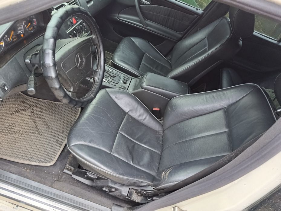 Продам Mercedes Benz w210 E230