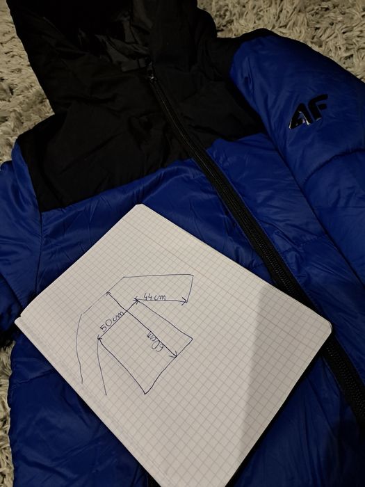 Kurtka pikowana niebieska  chłopięca 4F rozmiar 152