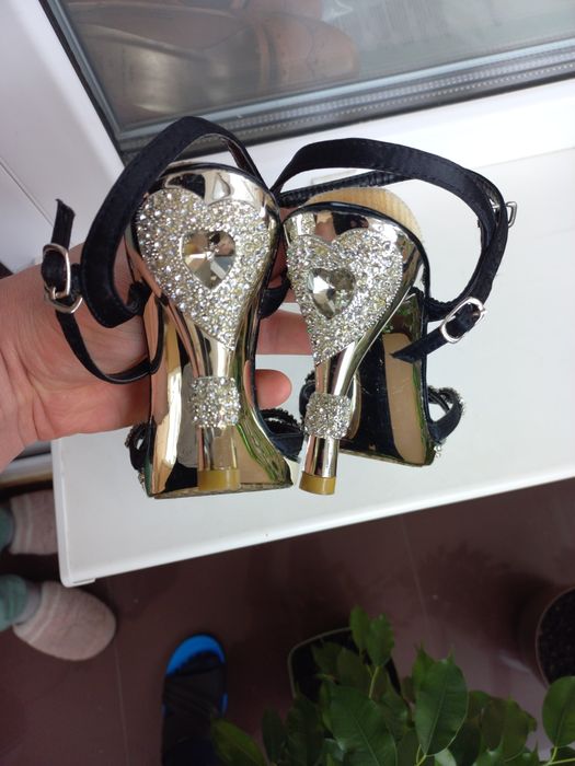 Жіноче взуття літне