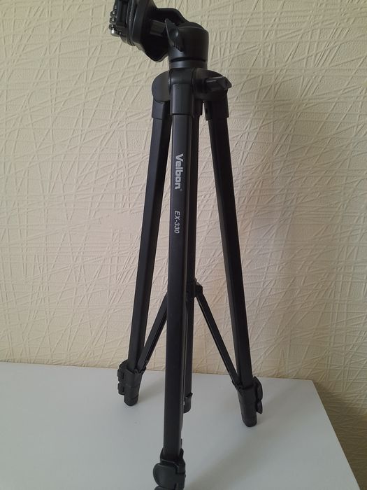 штатив підлоговий Velbon EX-330 високоміцний  фото- й відеознімання