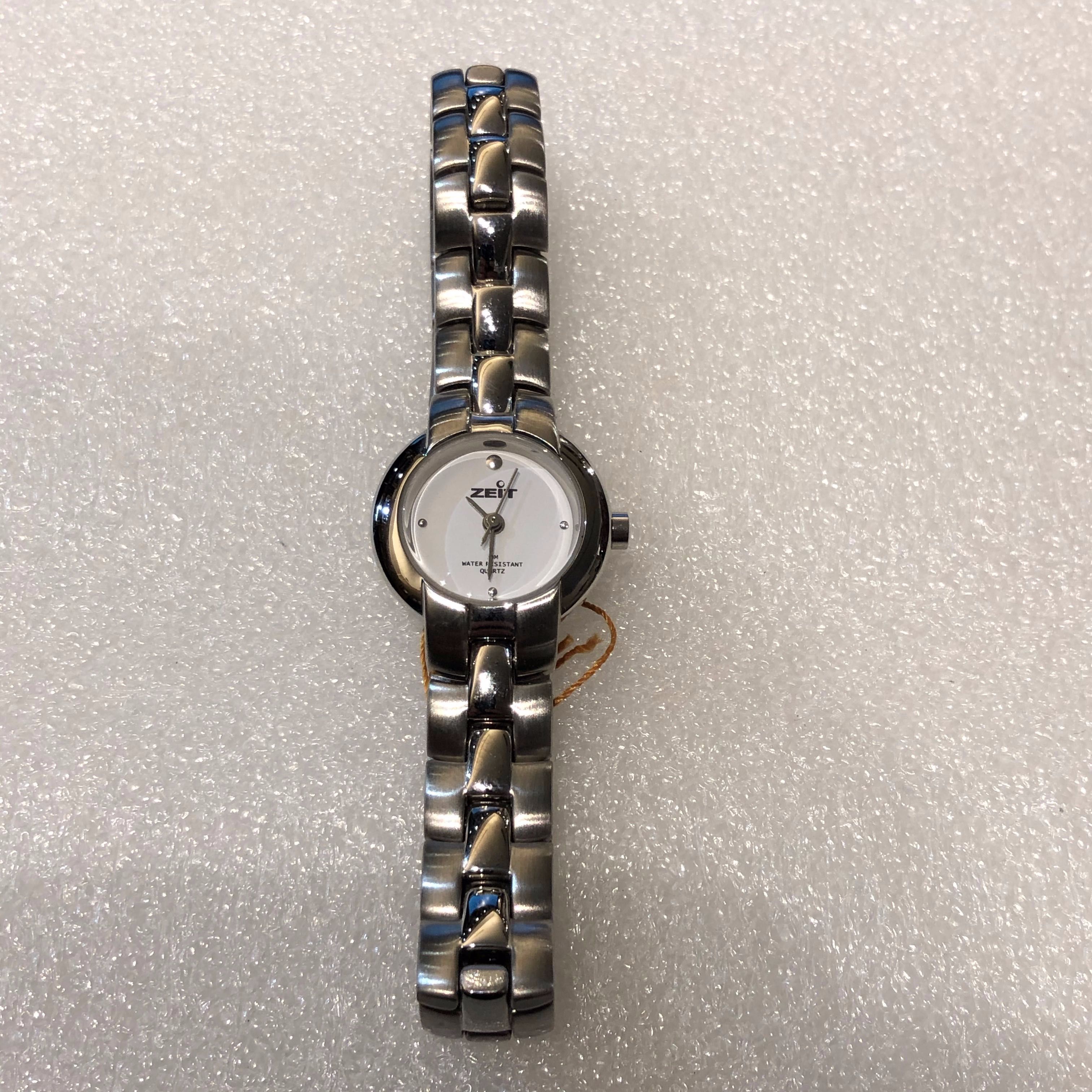 Relógio Zeit Quartz 22mm - Nunca Usado com Etiqueta