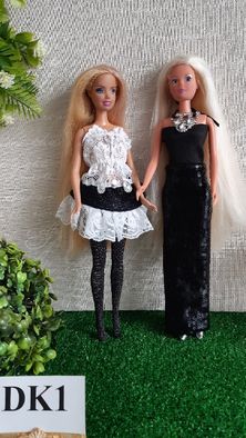 DK1 ciuszki suknia bluzeczki spódniczki pończoszki buciki dla Barbie