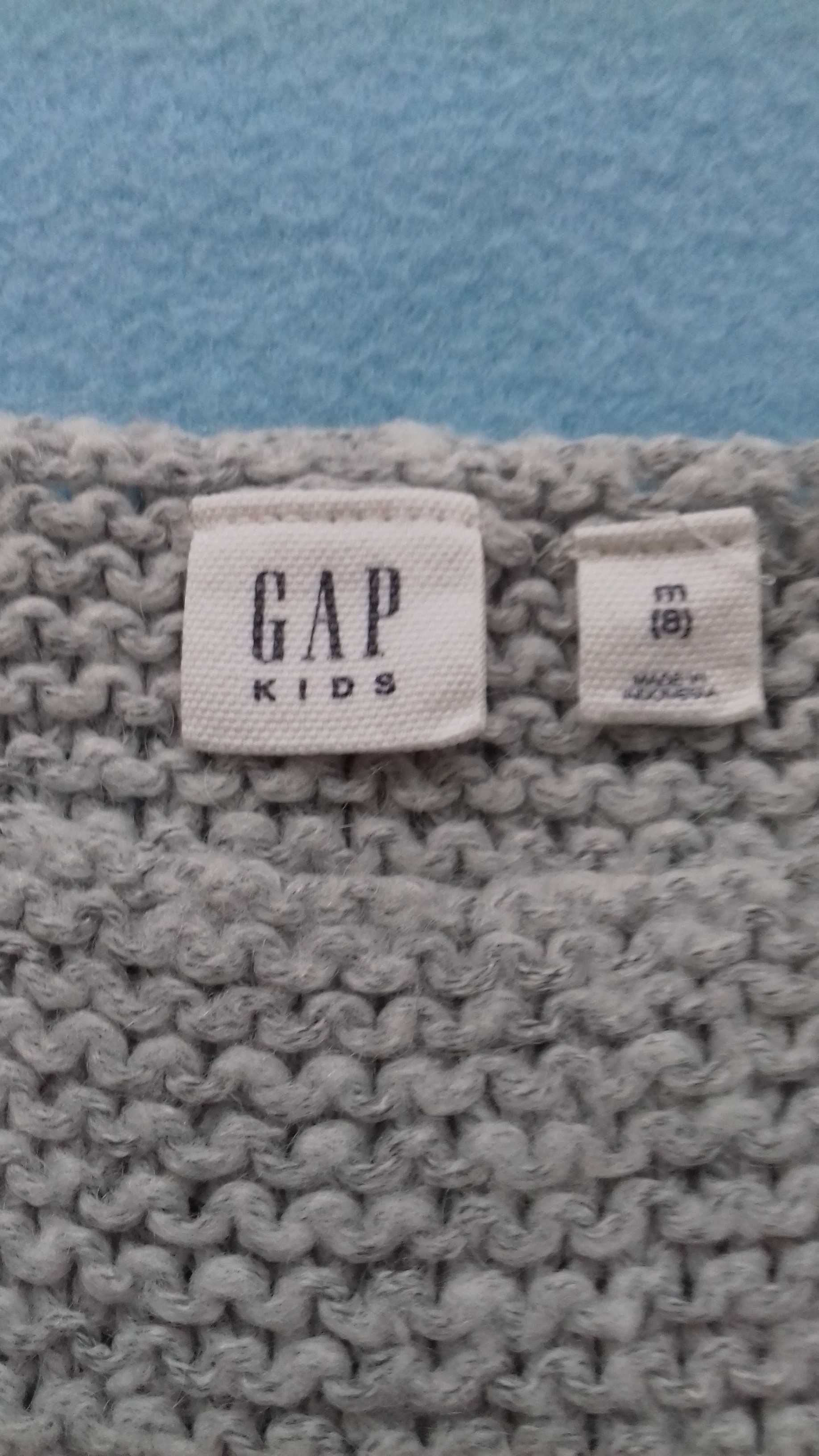 Sweterek firmy GAP rozm.140