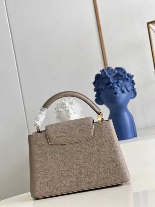 Toebka Louis Vuitton