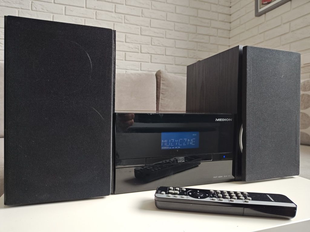 MEDION MD 82806 wieża, mikro system audio USB, MP3, iPod. Pilot.