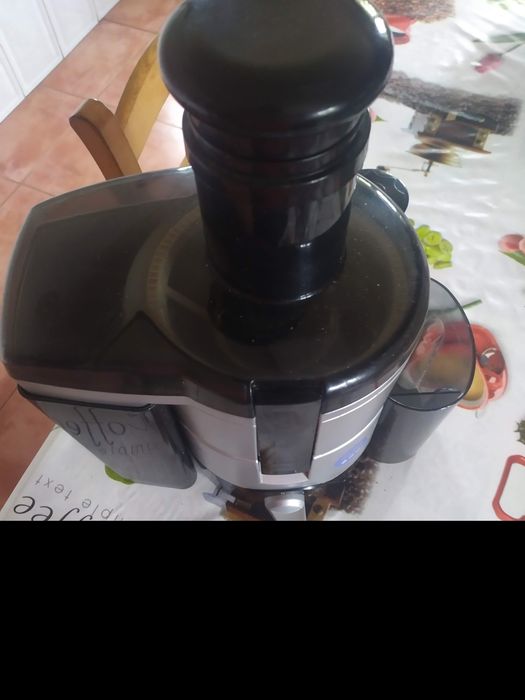 Máquina de fazer sumos naturais