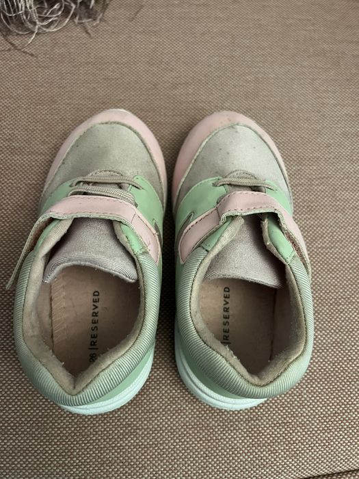 Reserved pastelowe sneakersy adidasy rozmiar 26