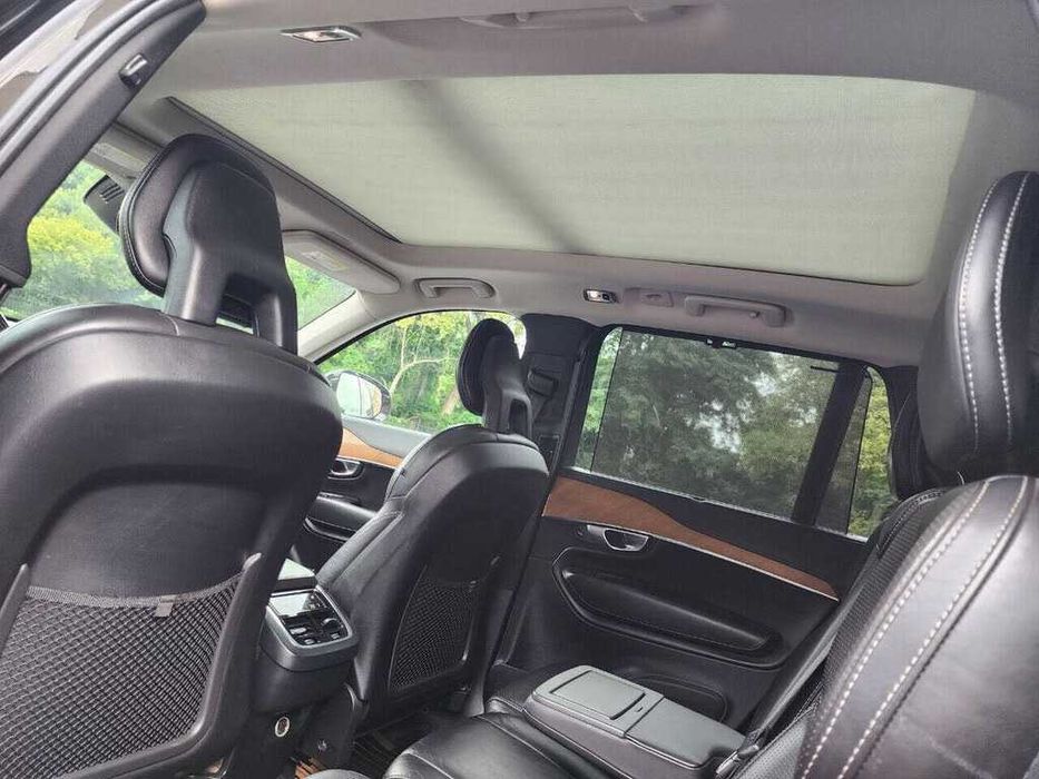 Volvo XC90 T6 R-Design      2016