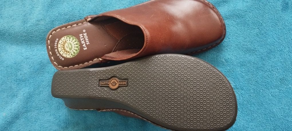 Buty klapki brązowe skórzane Earth Shoe z USA nowe długość wkł 25,5 cm