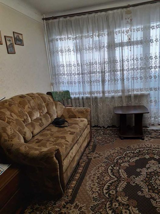 Продажа 1- к 50 м. пр Лобановского 39-Б ориентир ул Озёрная 9 . 54800