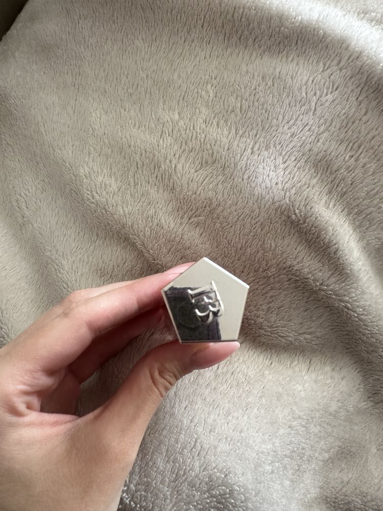 fenty beauty heat hot cherry blyszczyk czerwony fb wisniowy