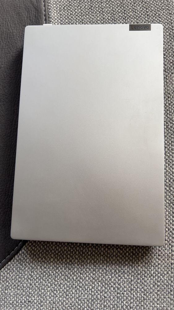 Lenovo IdeaPad 5 14IIL05