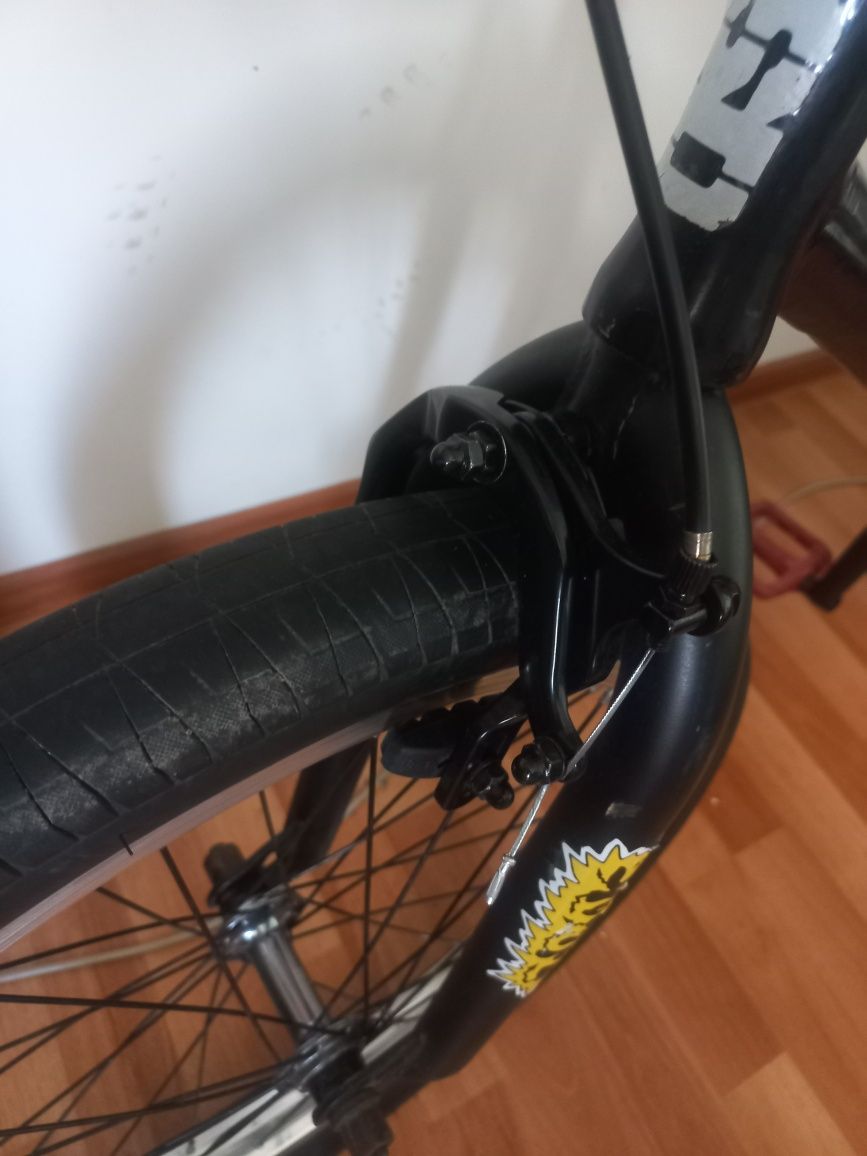 BMX, трюковий велосипед, БМХ