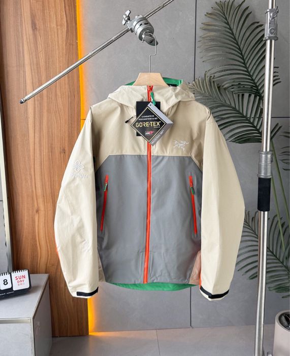 Куртка Arcteryx нова
