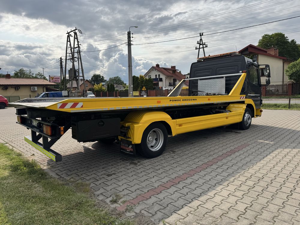 Mercedes Atego 816 Pomoc Drogowa Autolaweta Platforma klima