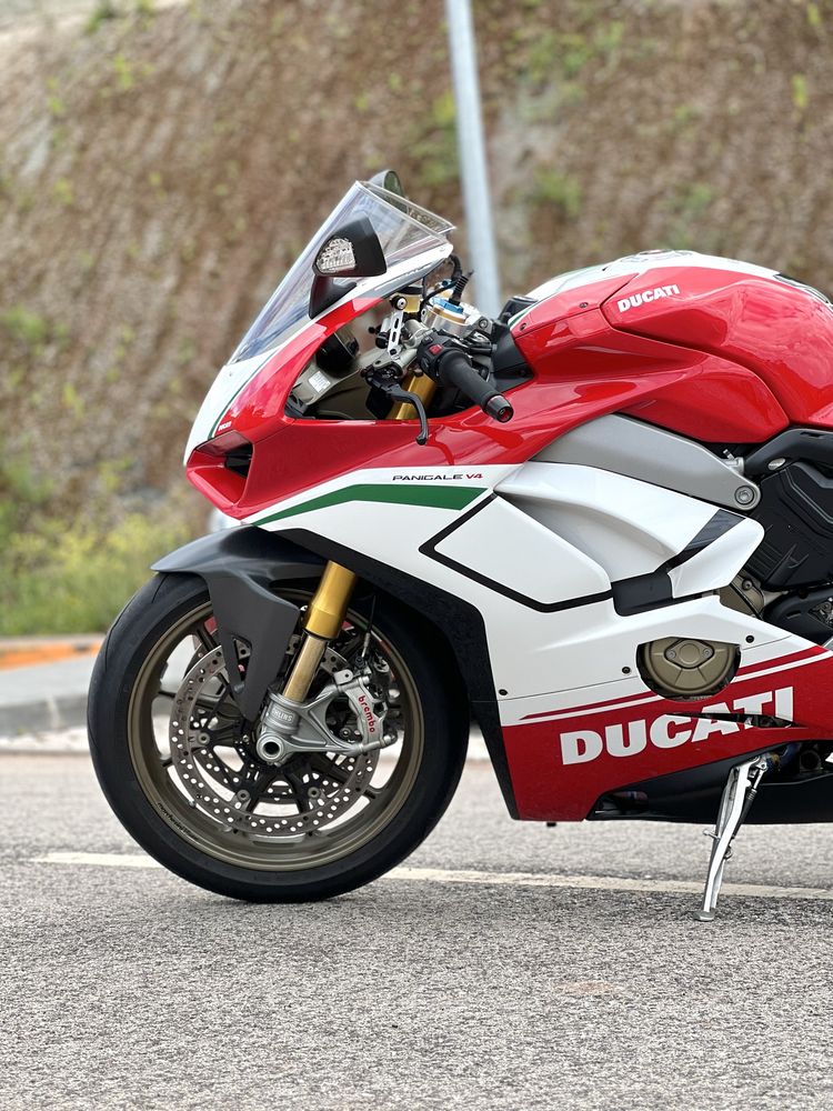 Ducati Panigale V4 Speciale