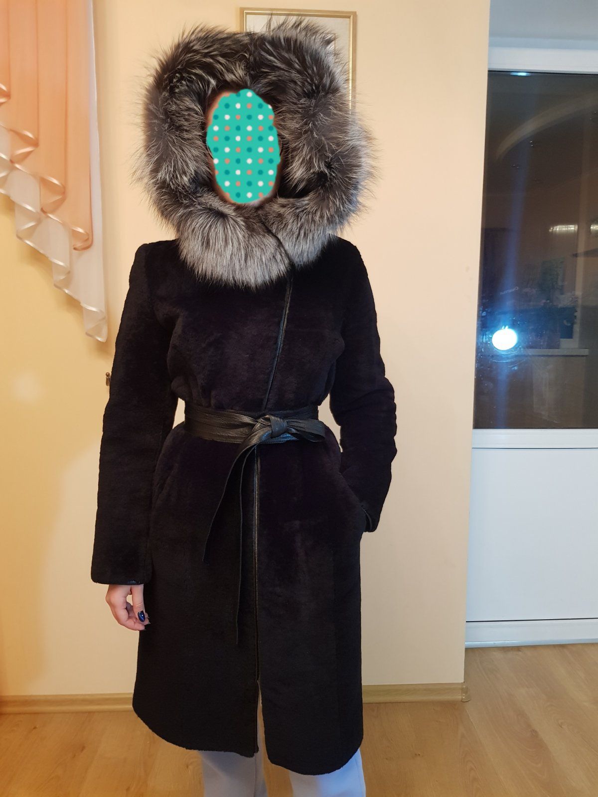 Шуба черная мутон чернобурка женская