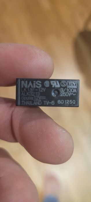 Przekaźnik NAiS 12V