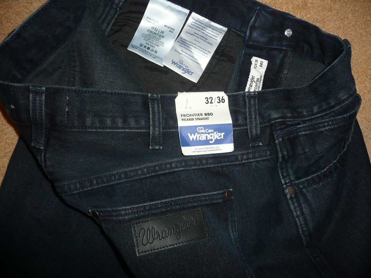 NOWE spodnie dżinsy WRANGLER W32/L36=44/116cm jeansy