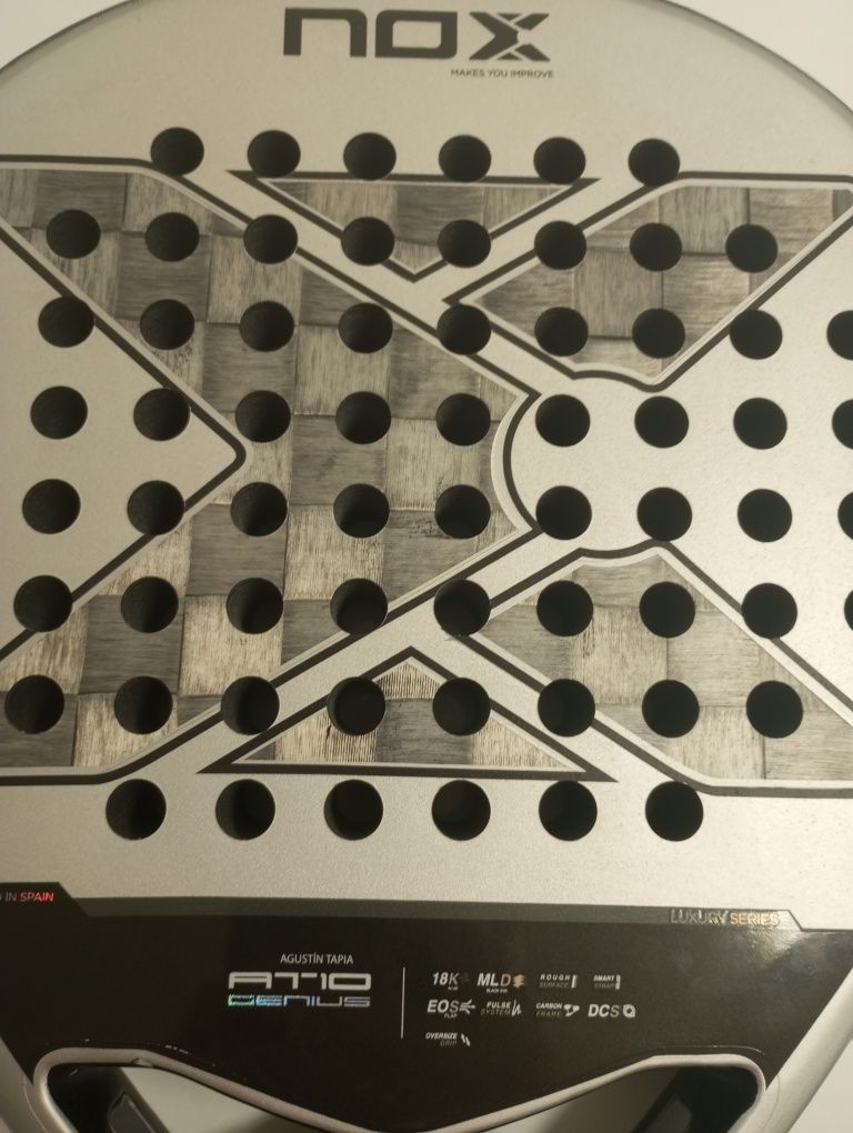 Raquete de Padel Nox AT10 18K