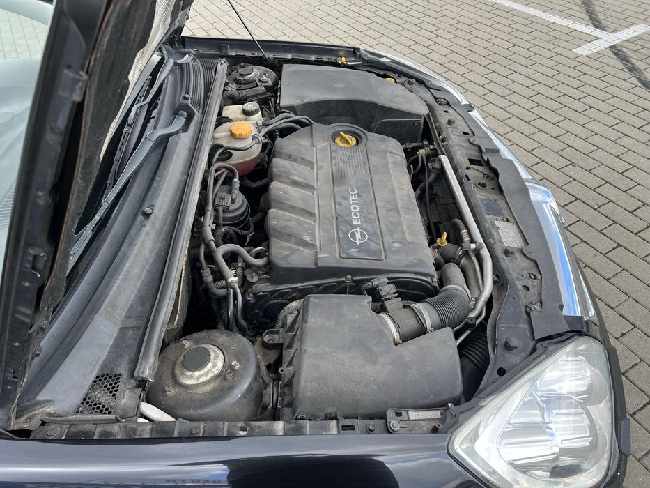 OPEI vectra 2008 р автомат