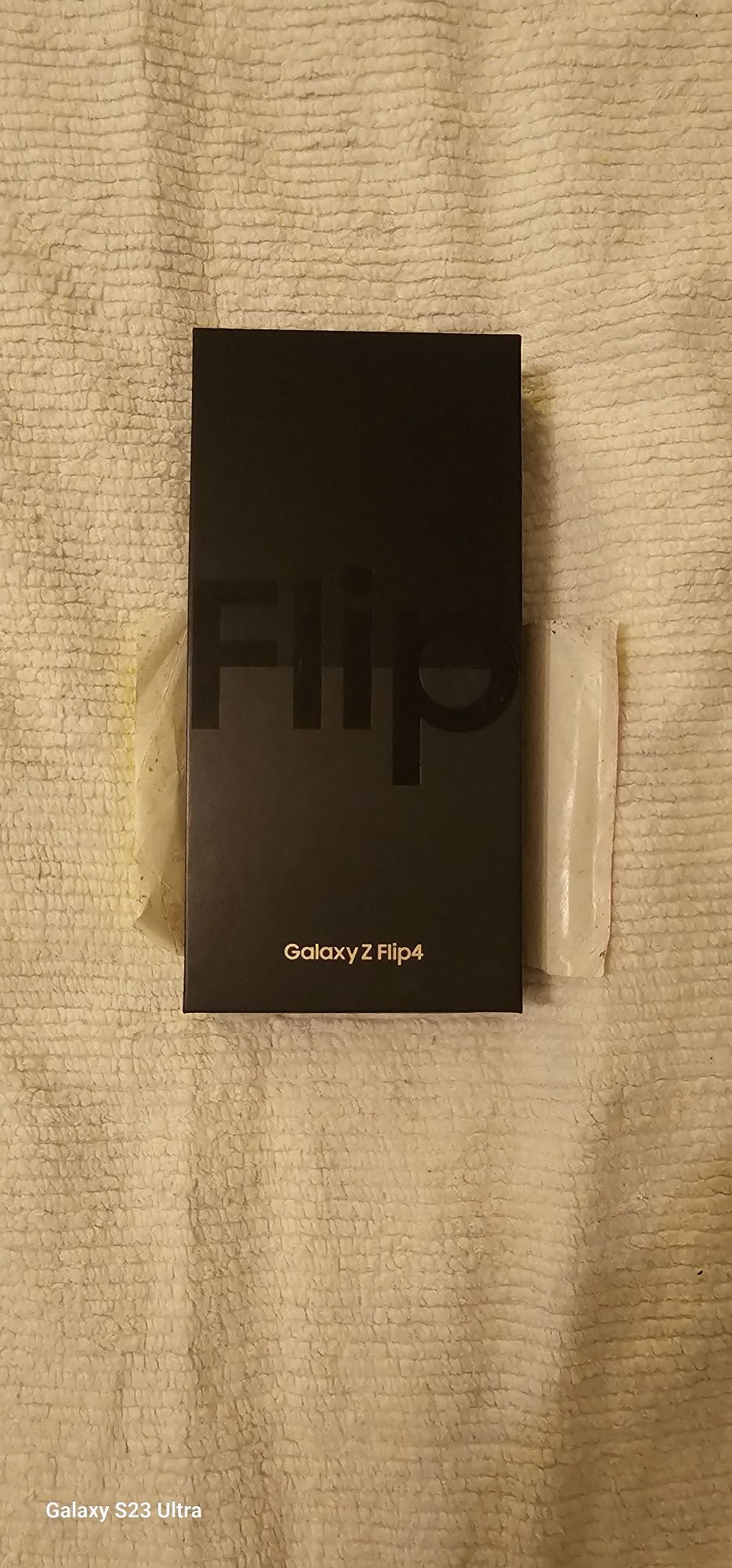 Samsung flip 256GB Z5