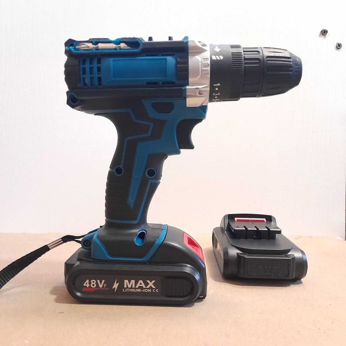 Аккумуляторный шуруповерт 24 вольт два аккумулятора с зарядником