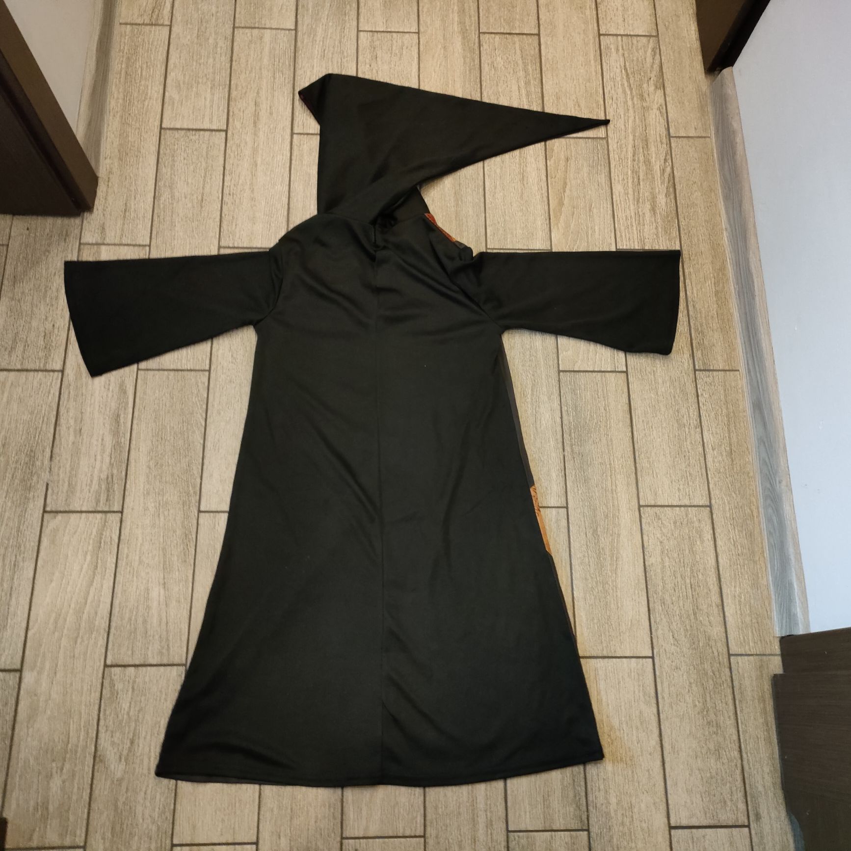 Szata Harrego Pottera Harry Potter Gryffindor roz.5-6 lat (110-116cm)