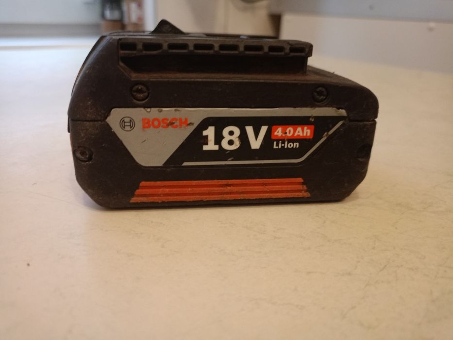 Akumulator Bosch 18v 4 Ah li-ion
