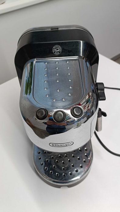 Кофеварка Delonghi EC270