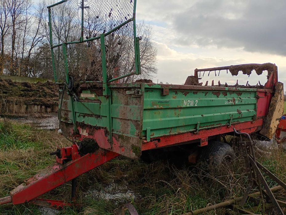 Warfama n212 rozrzutnik tandem 6 ton brochard jeantil czarna białostoc