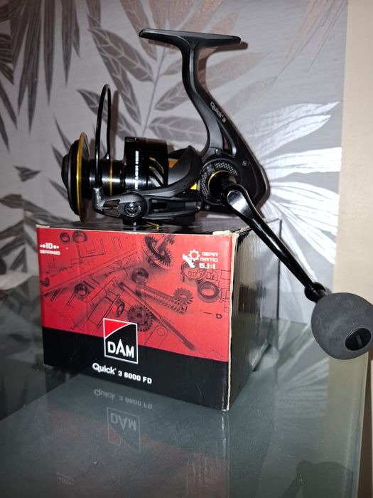 Kołowrotek Sumowy Dam Quick 3 8000FD