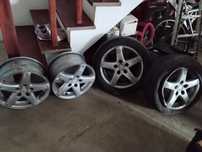 4 jantes especiais R15 Mazda
