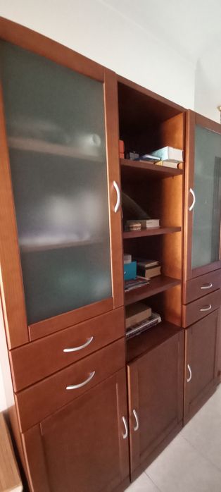 Armário de sala, com arrumação